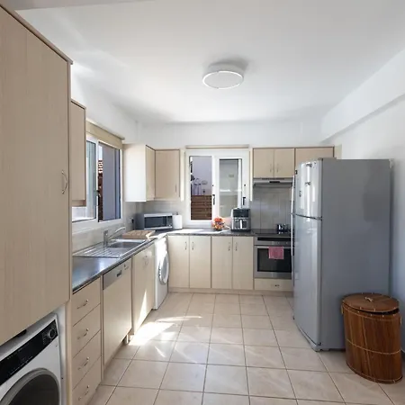 Blue River Br26 * Protaras