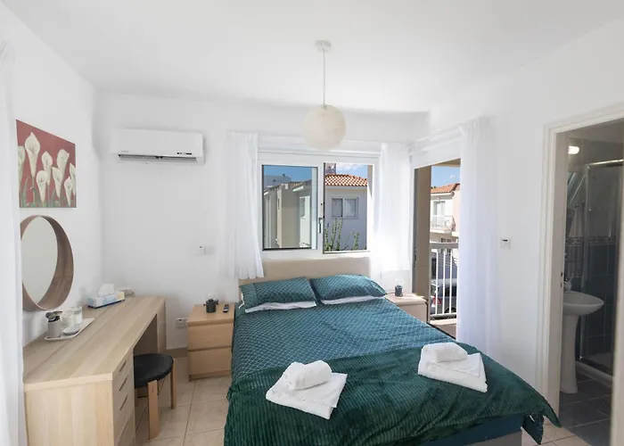 Blue River Br26 Tatil Evi Protaras