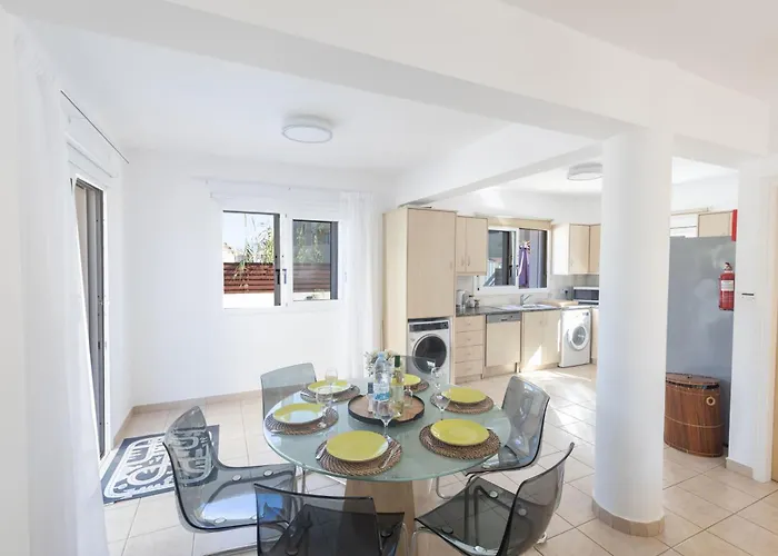 Blue River Br26 Protaras